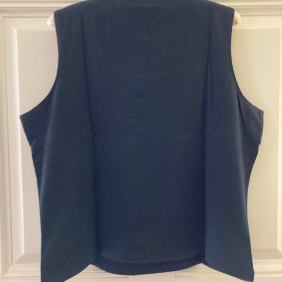 Liz Claiborne Navy Blue Tank/95% Cotton 5% Spandex/Size XL/NEW/ON SALE $20! - Picture 2 of 3